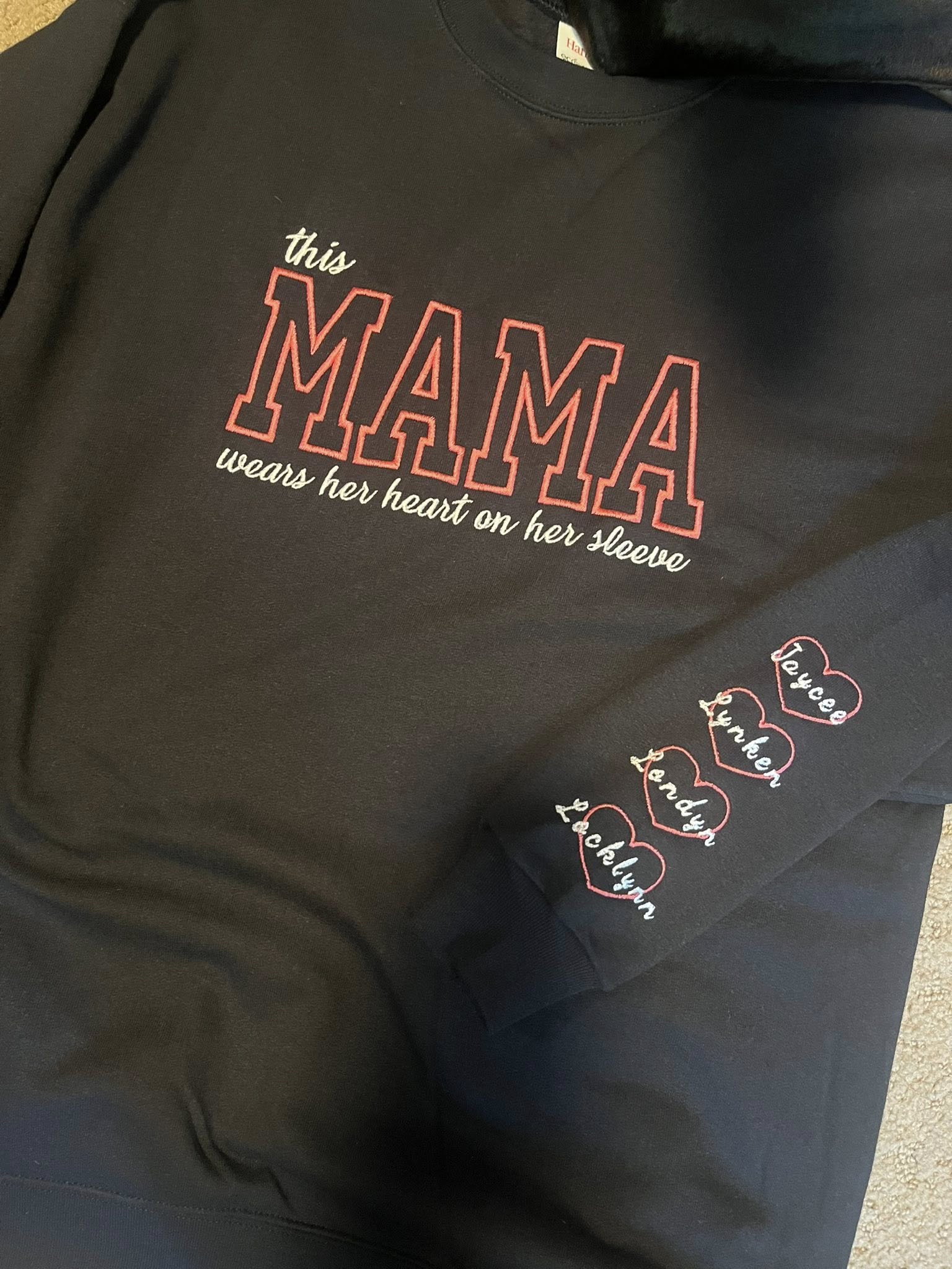 Custom Keepsake MAMA Crewneck 🤍